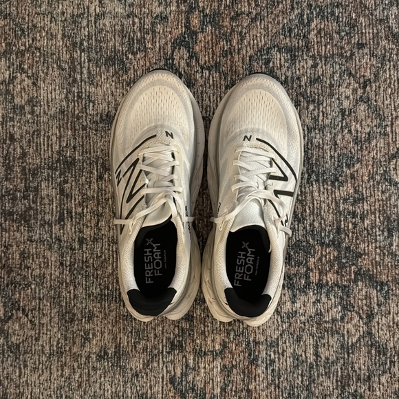 New Balance Freshfoam X More V4 - Picture 2 of 4